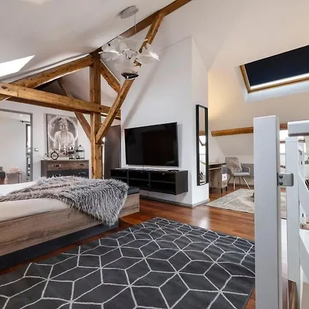 Apartament Penthouse Lyret By Pangea - Quiet - Parking - Jacuzzi *